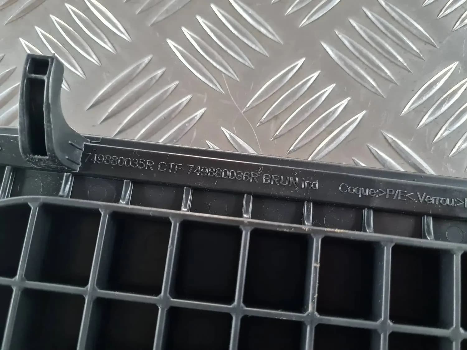 Rivestimento del pavimento dei sedili anteriori RENAULT SCENIC III 2011 - foto 3