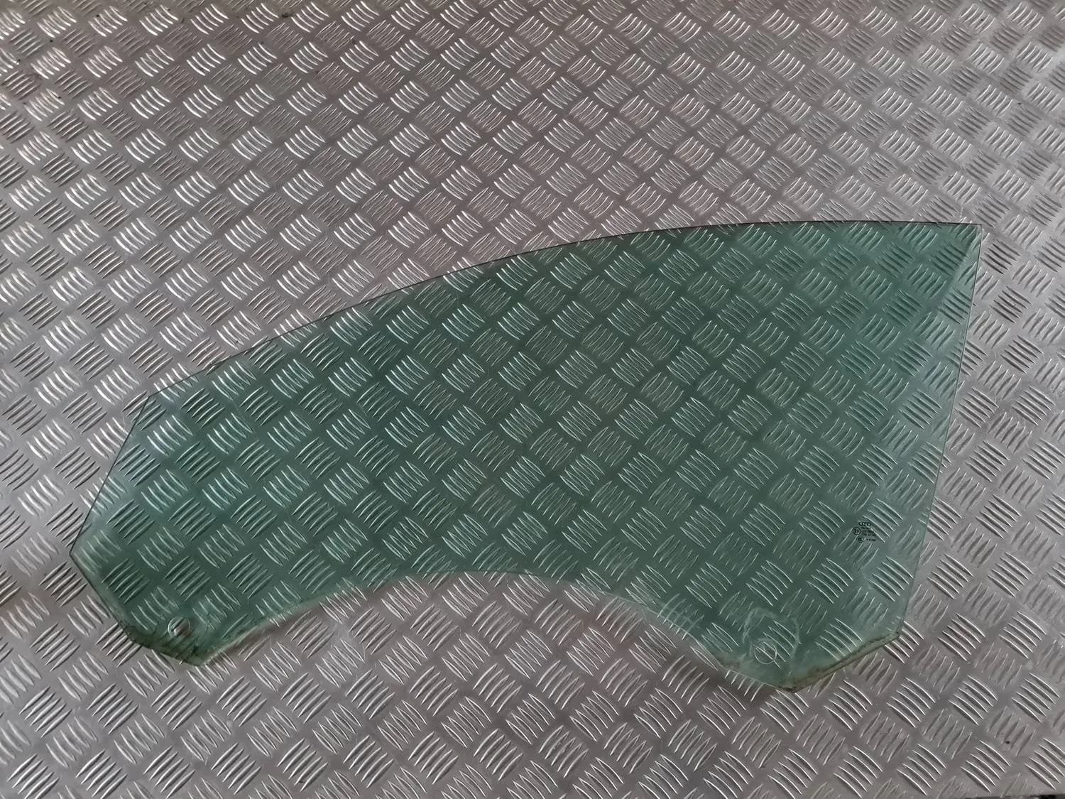 Finestrino anteriore sinistro AUDI A6 2008