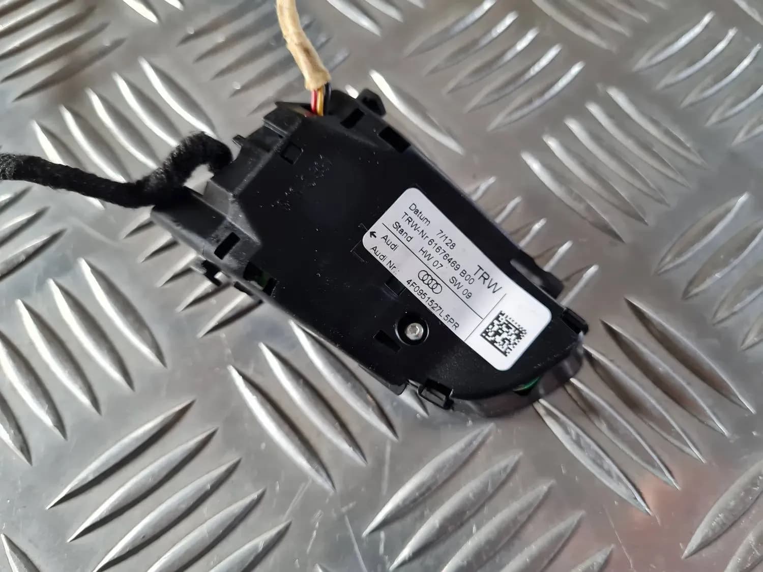 Pulsante volante AUDI A6 2008 - foto 2
