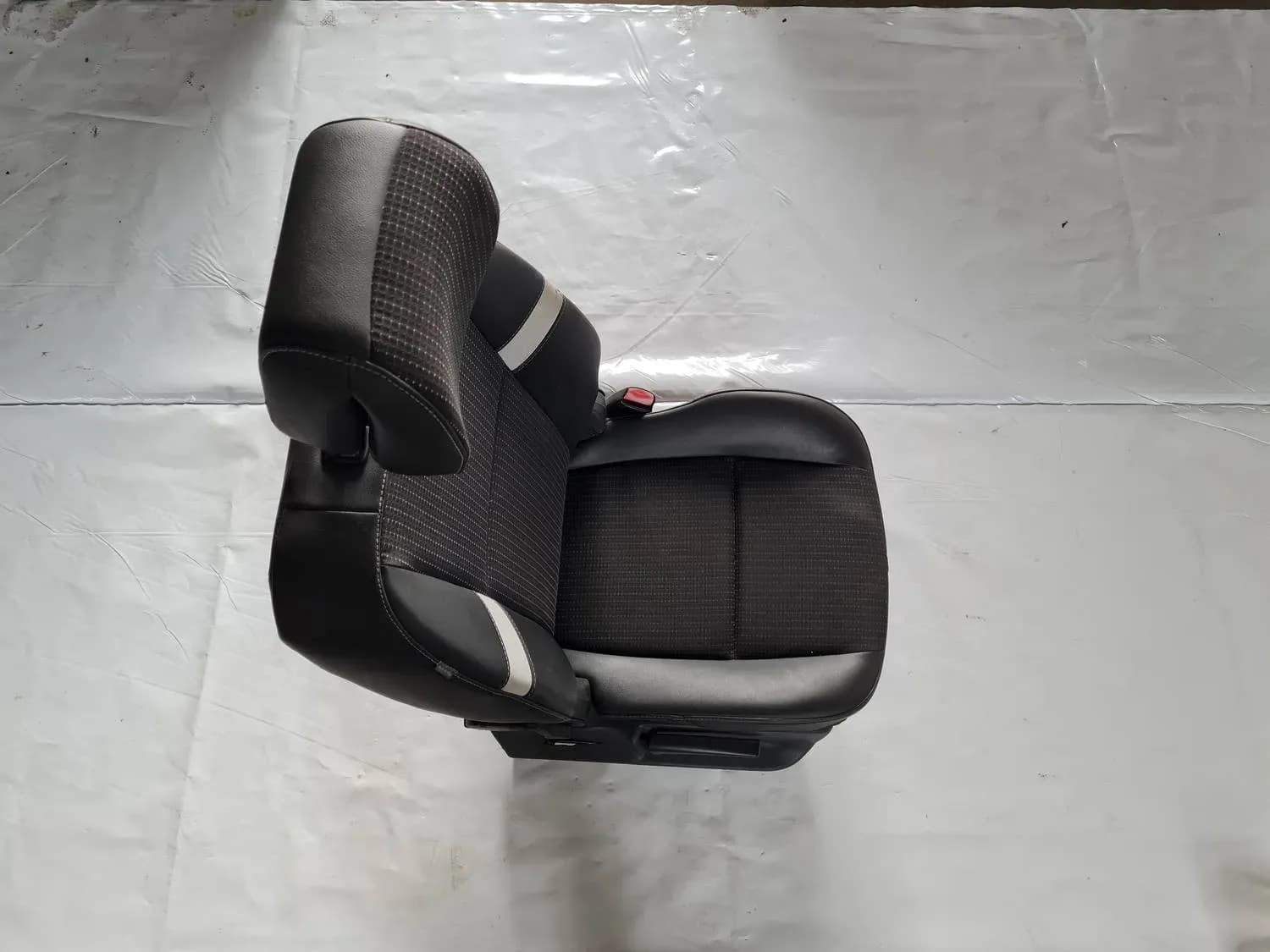 Sedile anteriore destro RENAULT SCENIC III 2011 - foto 1