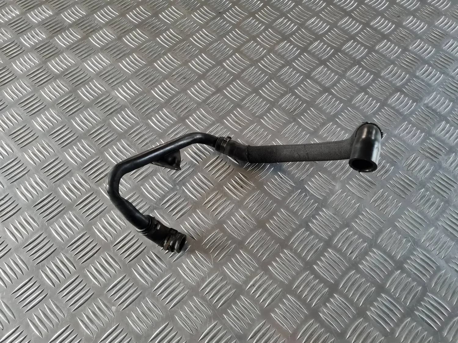 Tubo ventilazione carter AUDI A6 2008 - foto 3