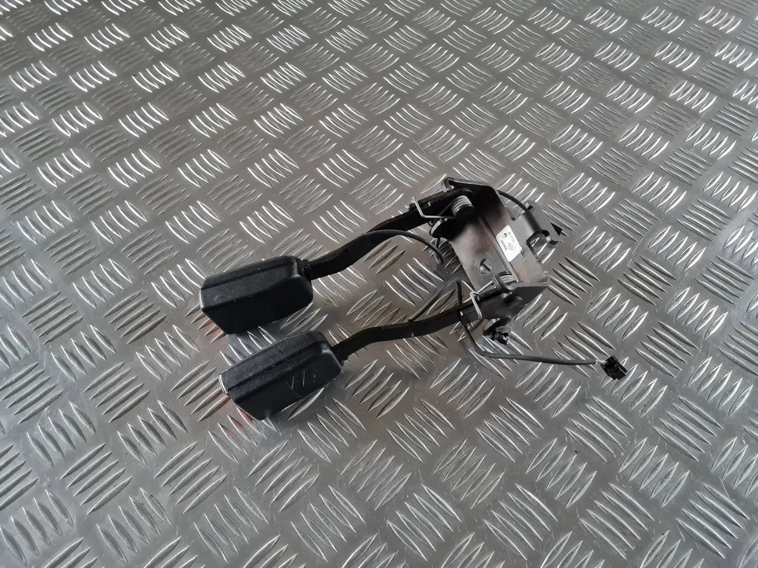 Fibbia doppia cintura di sicurezza posteriore RENAULT SCENIC III 2011 - foto 1