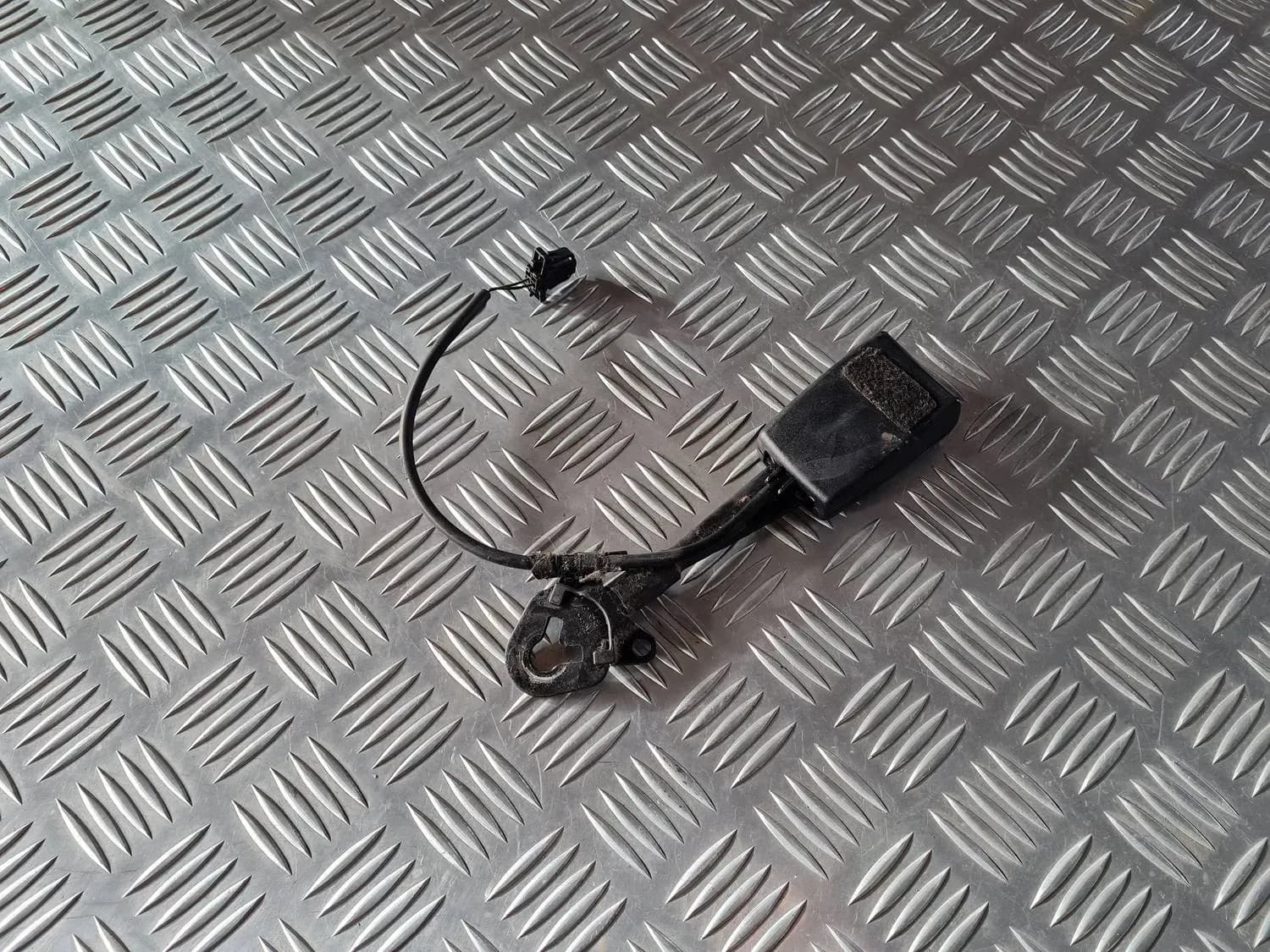 Fibbia cintura di sicurezza anteriore AUDI A6 2008 - foto 1