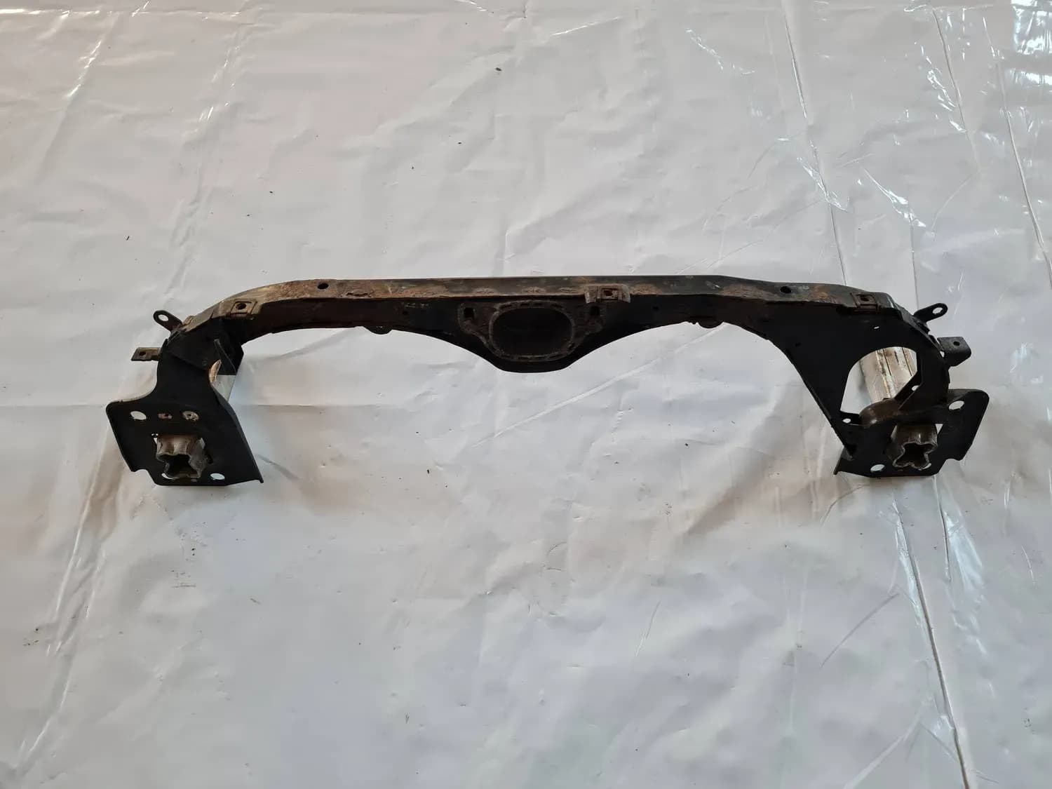 Traversa anteriore del radiatore AUDI A6 2008 - foto 5
