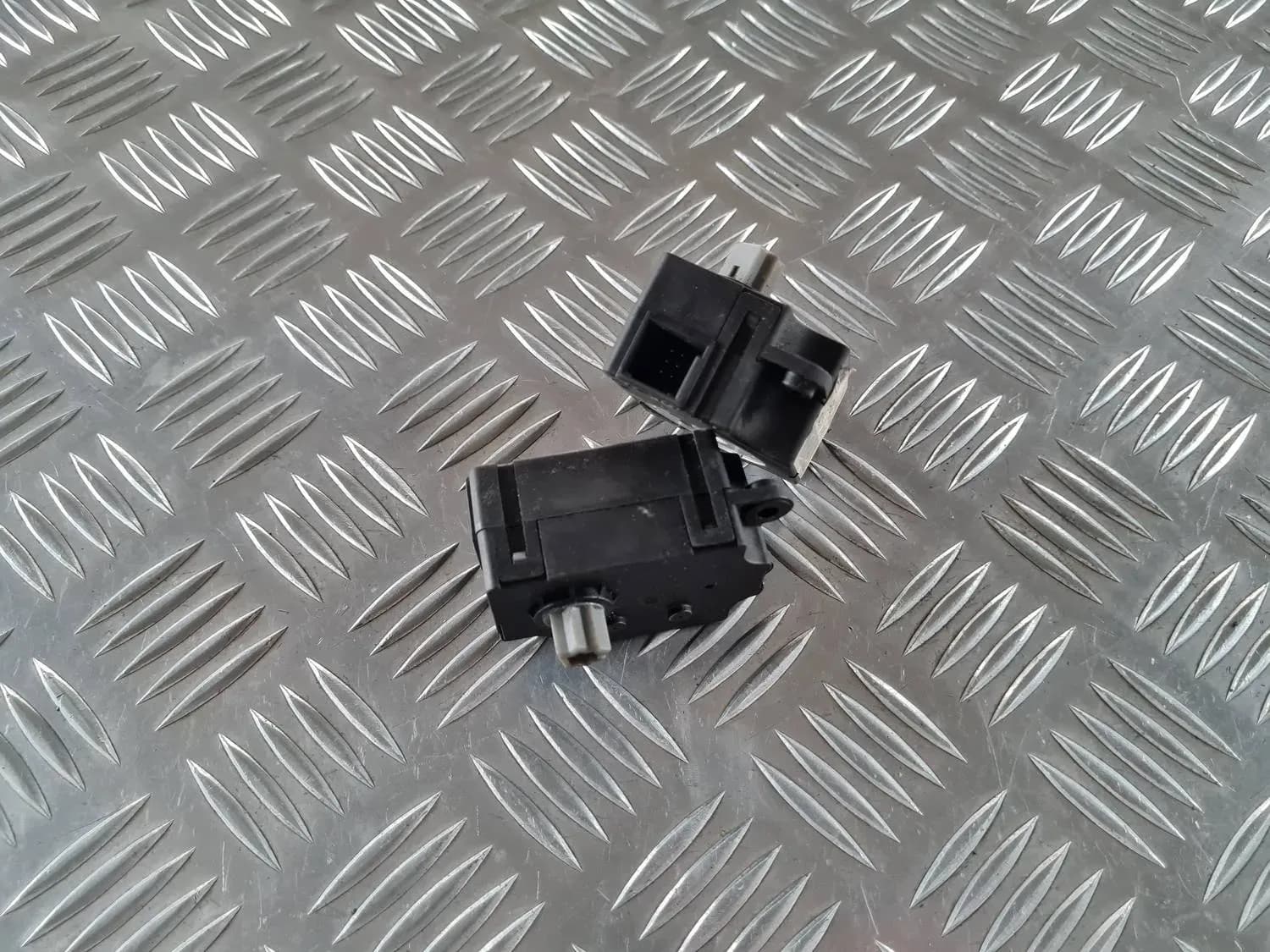 Attuatore del sistema di riscaldamento RENAULT SCENIC III 2011 - foto 3