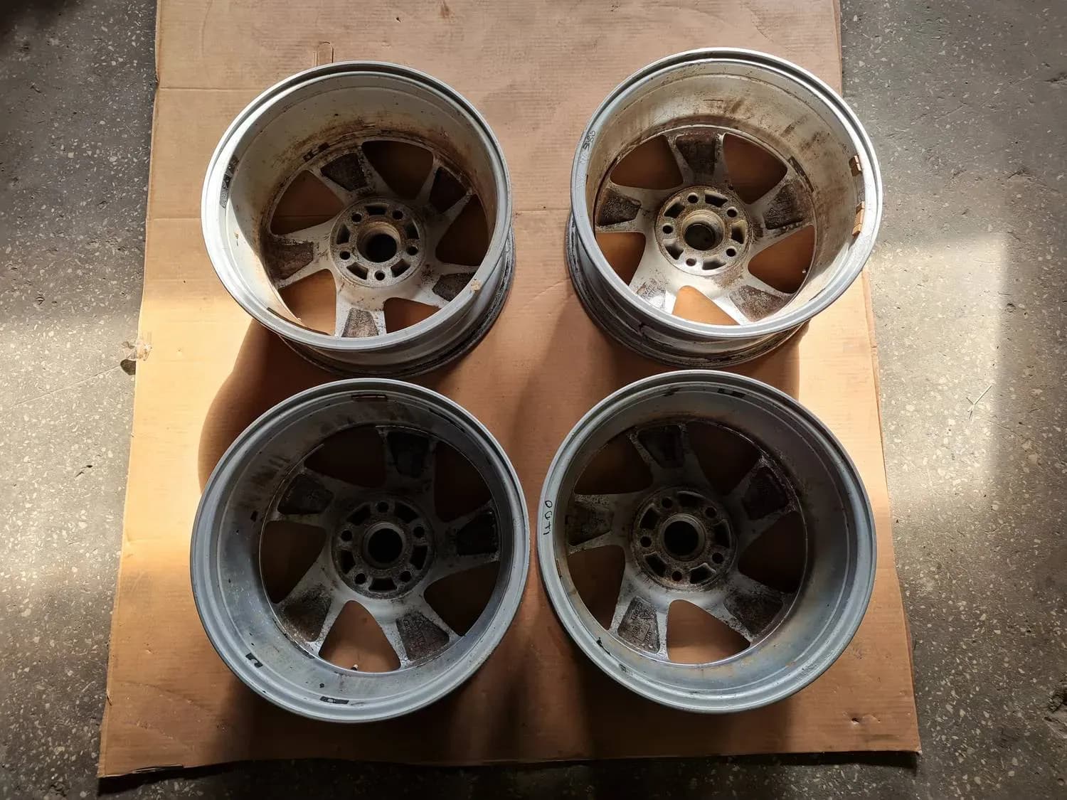 Cerchi in lega - lega leggera (set) RENAULT SCENIC III 2011 - foto 5