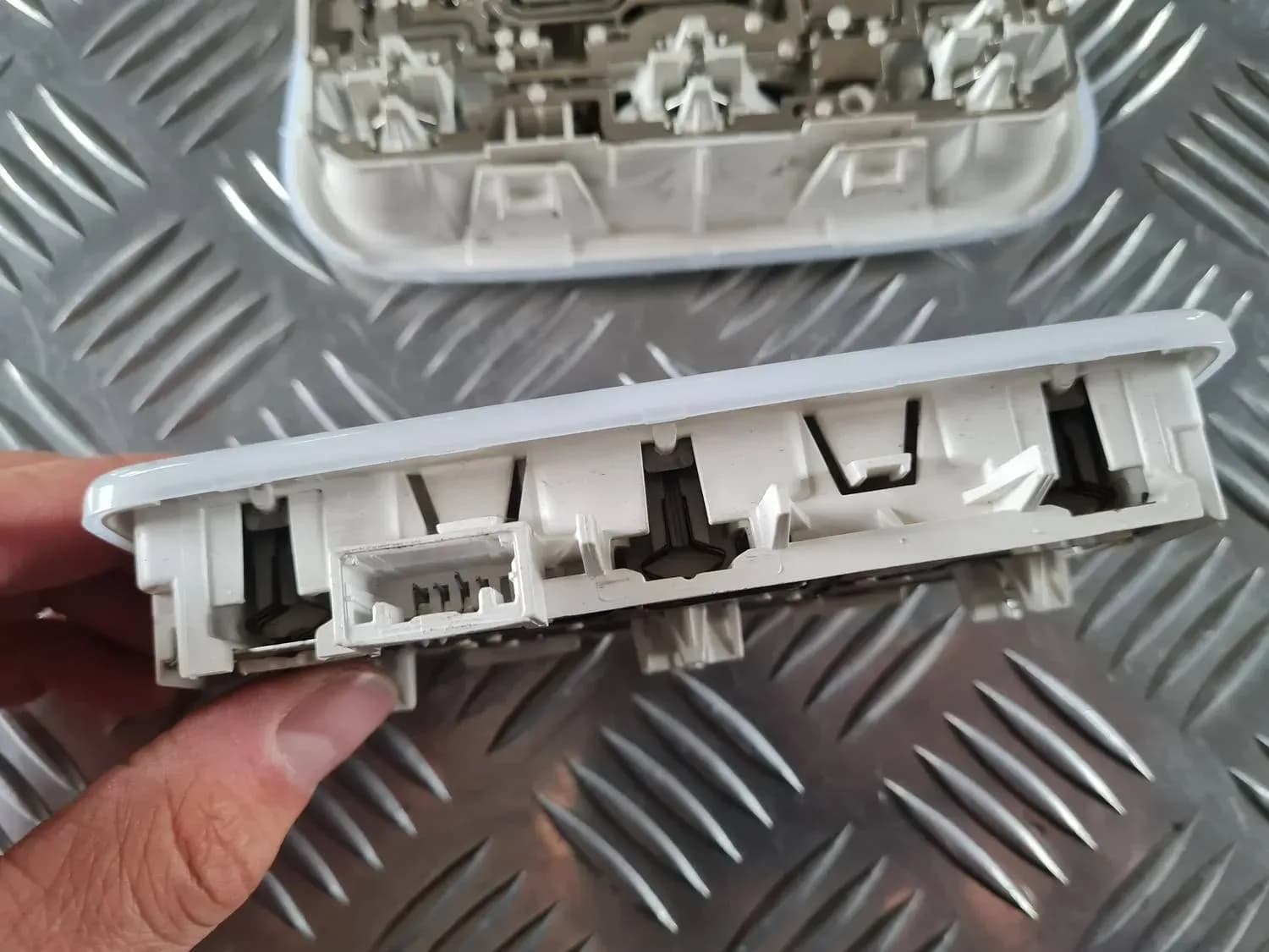 Pannello illuminazione interna RENAULT SCENIC III 2011 - foto 5