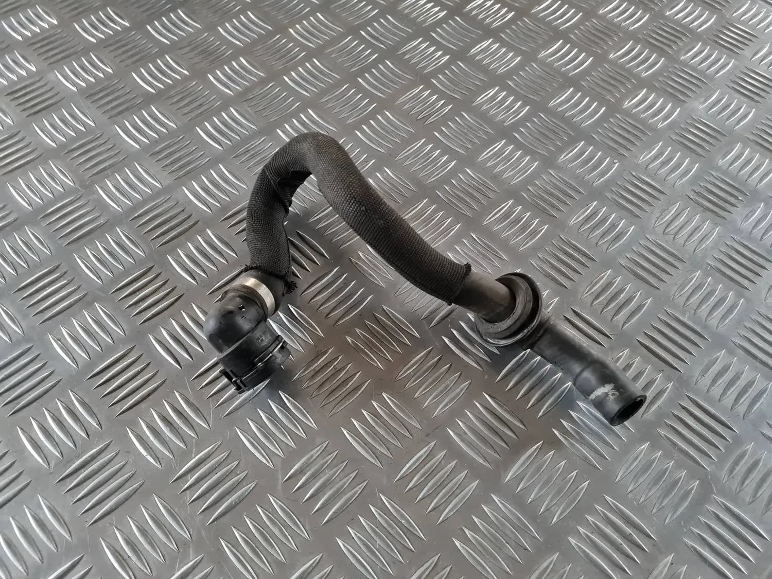 Tubi radiatore riscaldamento AUDI A6 2008 - foto 1