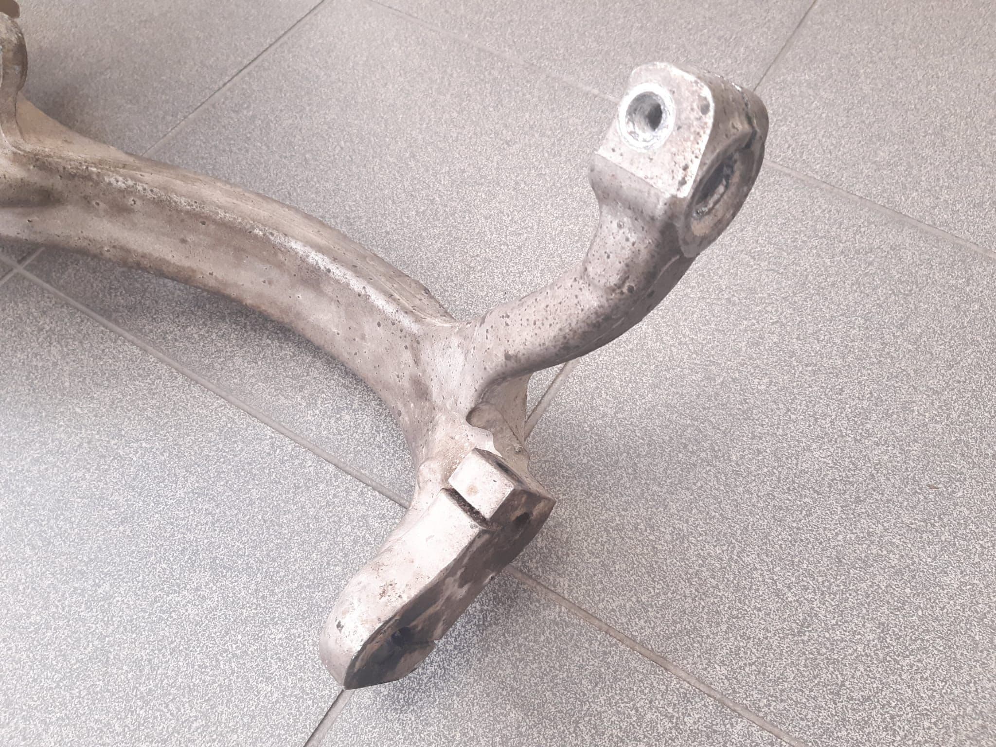 Fusello anteriore destro AUDI A6 2008 - foto 4