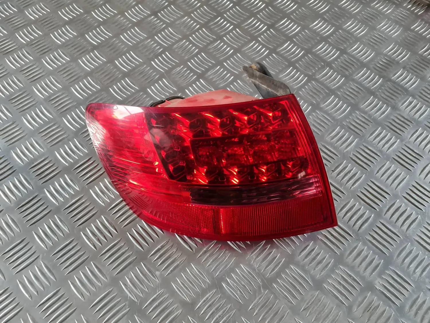 Fanale posteriore sinistro AUDI A6 2008
