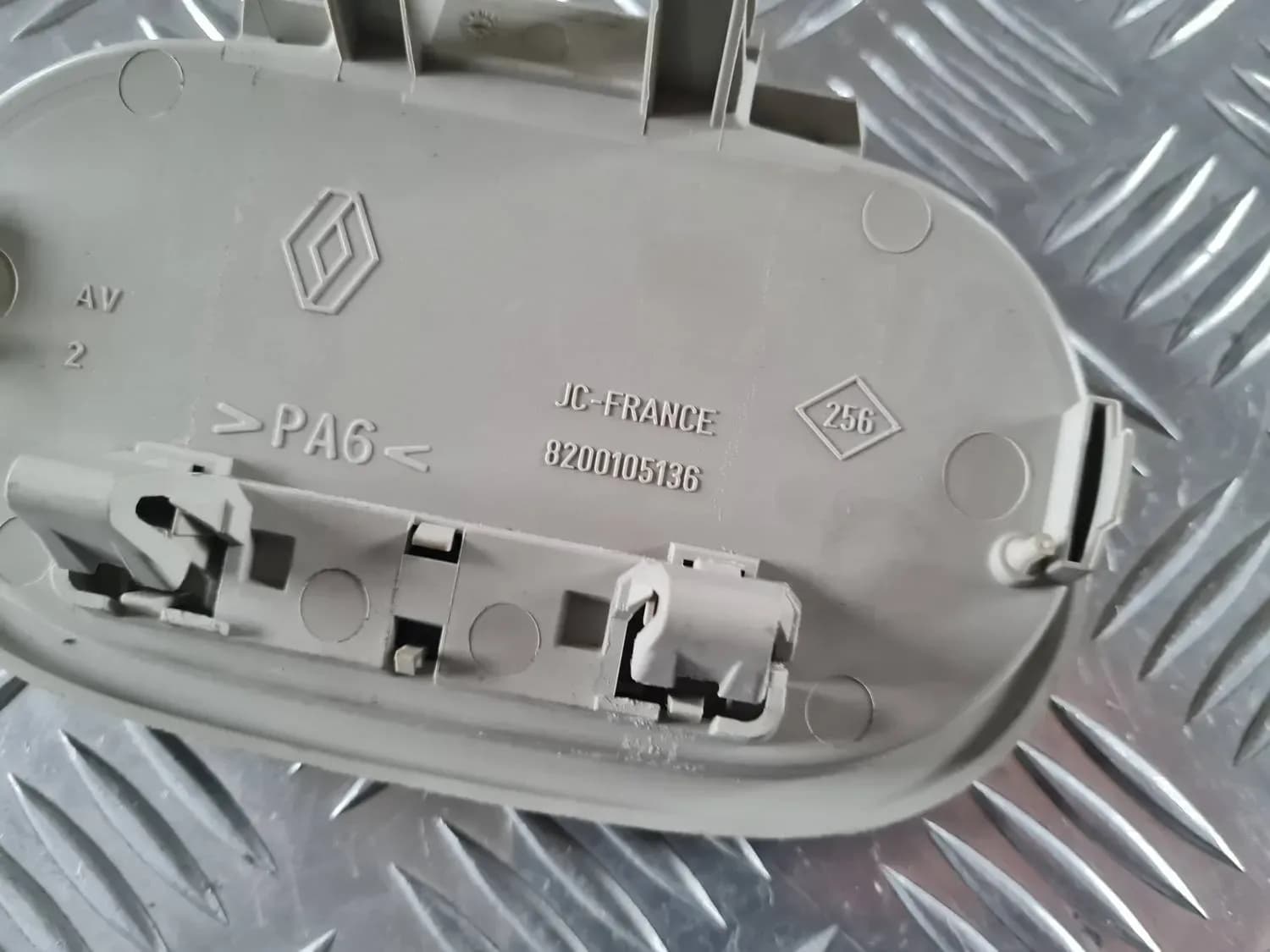 Vano portaoggetti nel soffitto RENAULT SCENIC III 2011 - foto 4