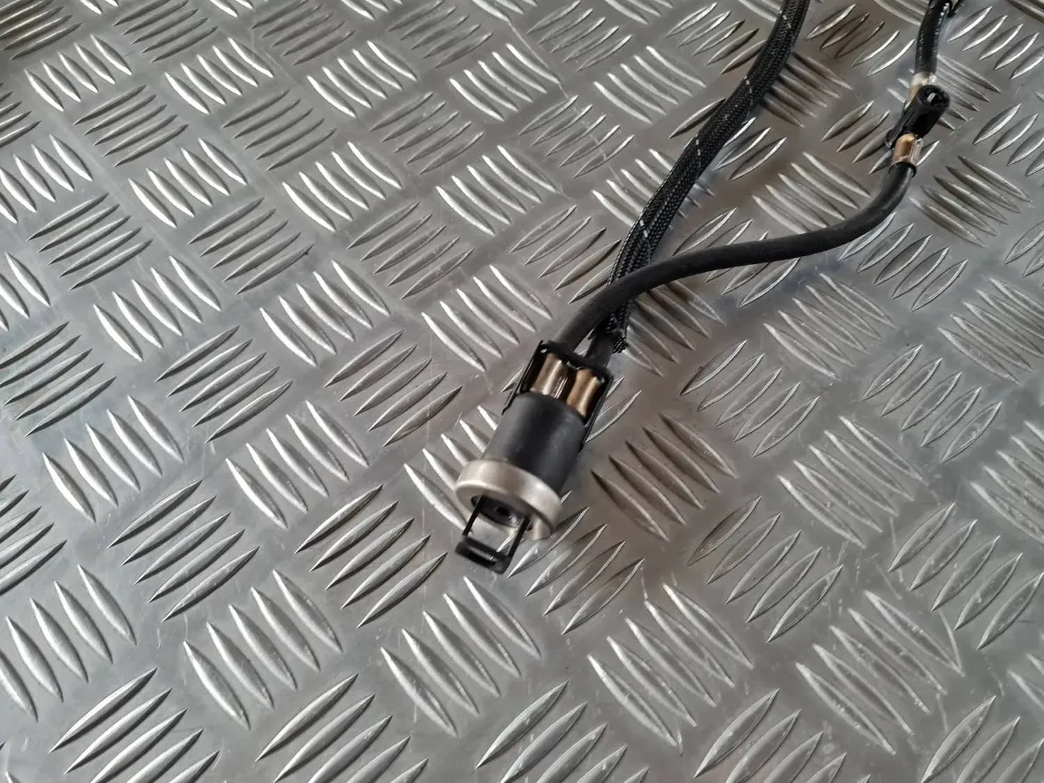 Tubo ritorno carburante AUDI A6 2008 - foto 3