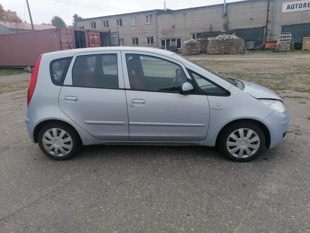 Foto del veicolo smontato 3