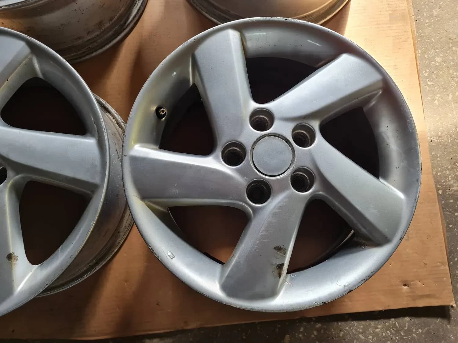 Cerchi in lega - lega leggera (set) RENAULT SCENIC III 2011 - foto 2
