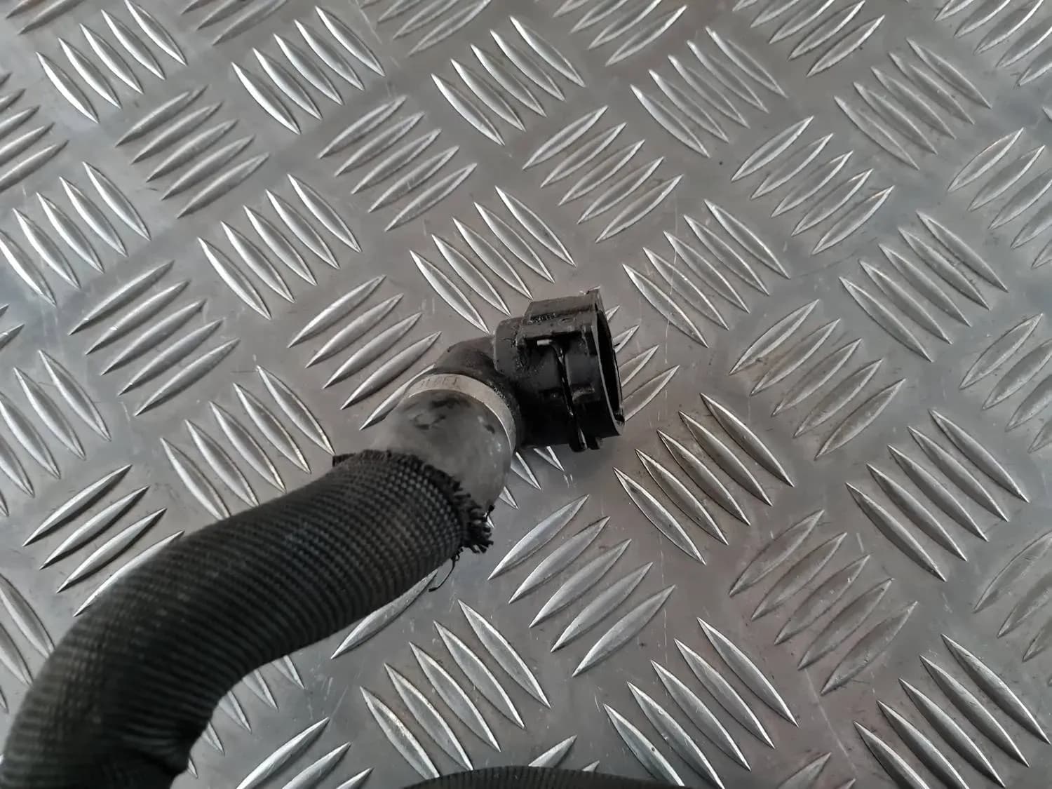 Tubi radiatore riscaldamento AUDI A6 2008 - foto 4