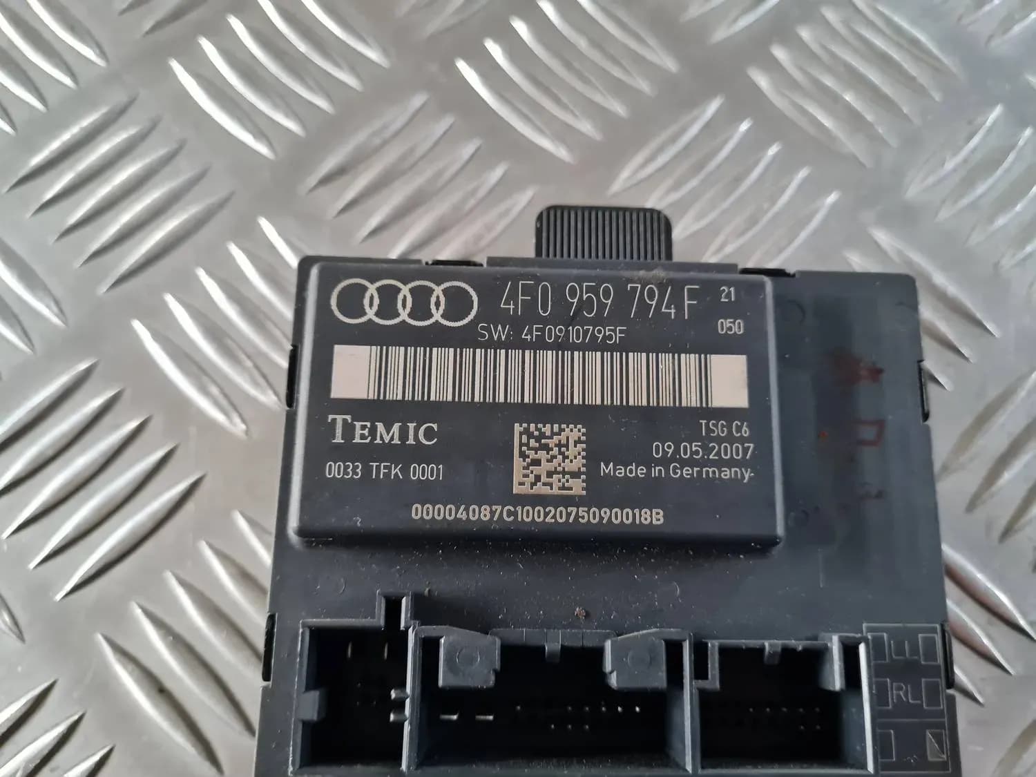 Centralina portiera posteriore destra AUDI A6 2008 - foto 2