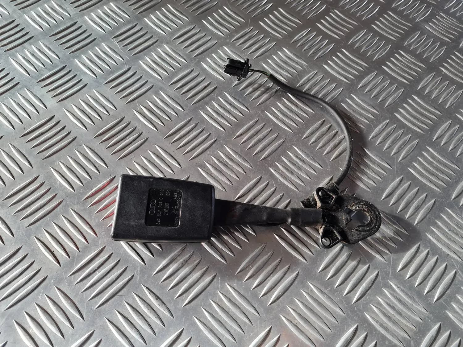Fibbia cintura di sicurezza anteriore AUDI A6 2008 - foto 2