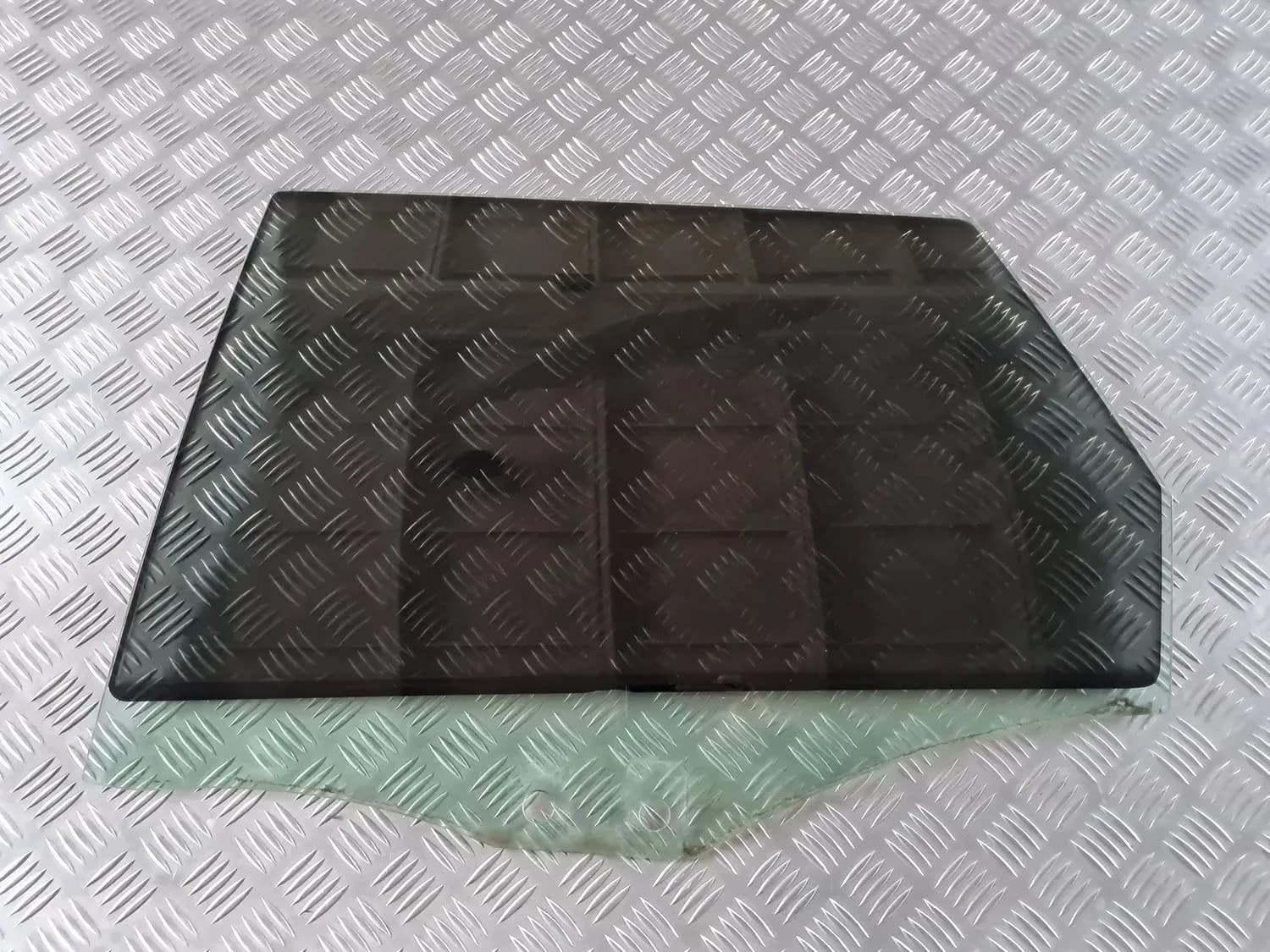 Finestrino posteriore sinistro AUDI A6 2008