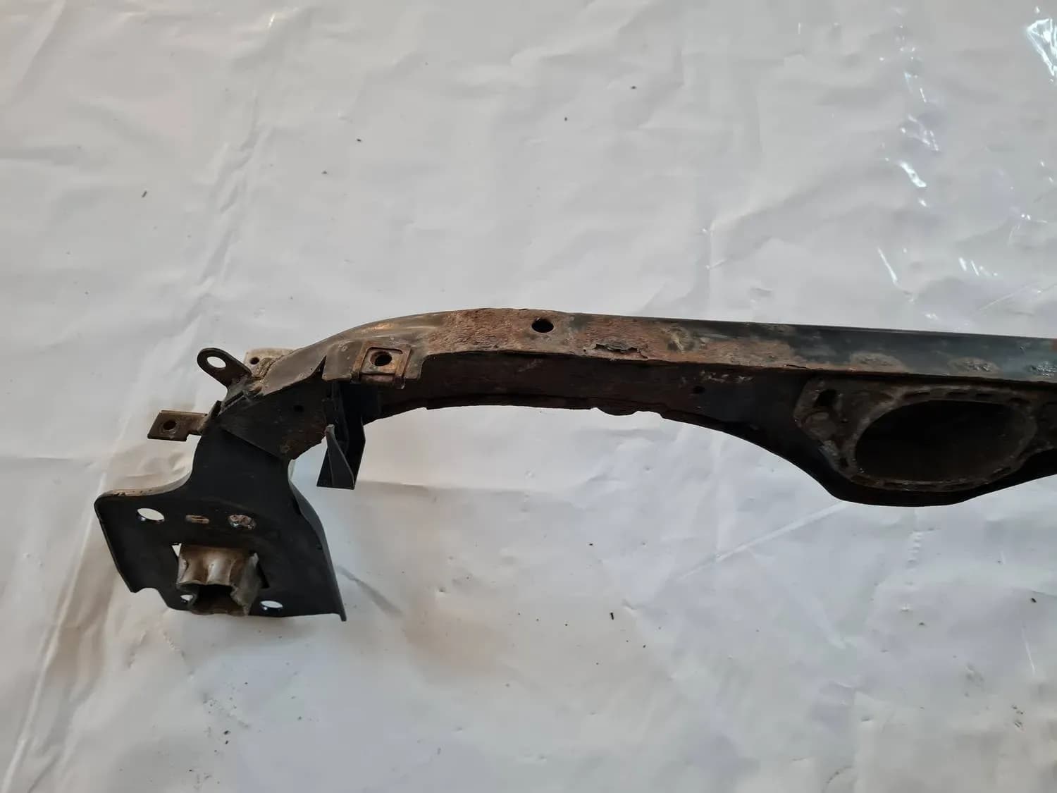 Traversa anteriore del radiatore AUDI A6 2008 - foto 6