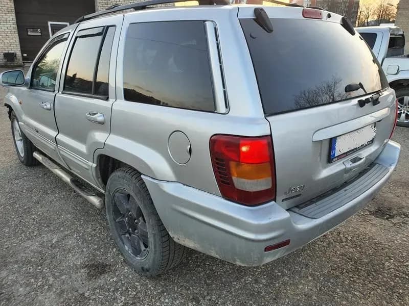 Foto del veicolo smontato 3