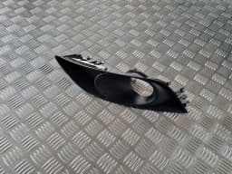 Griglia del fendinebbia, destra TOYOTA AURIS 2007