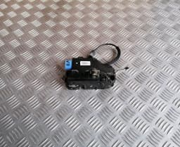 Serratura portiera anteriore sinistra SKODA OCTAVIA 2012