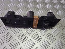 Pulsanti interruttore quadro strumenti FORD FOCUS 2006