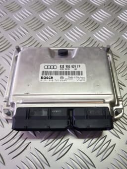 Centralina controllo motore AUDI A4 2003
