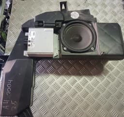 Centralina amplificatore audio AUDI A4 AVANT 2004