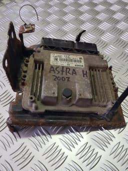 Centralina controllo motore OPEL ASTRA H STATION WAGON 2007